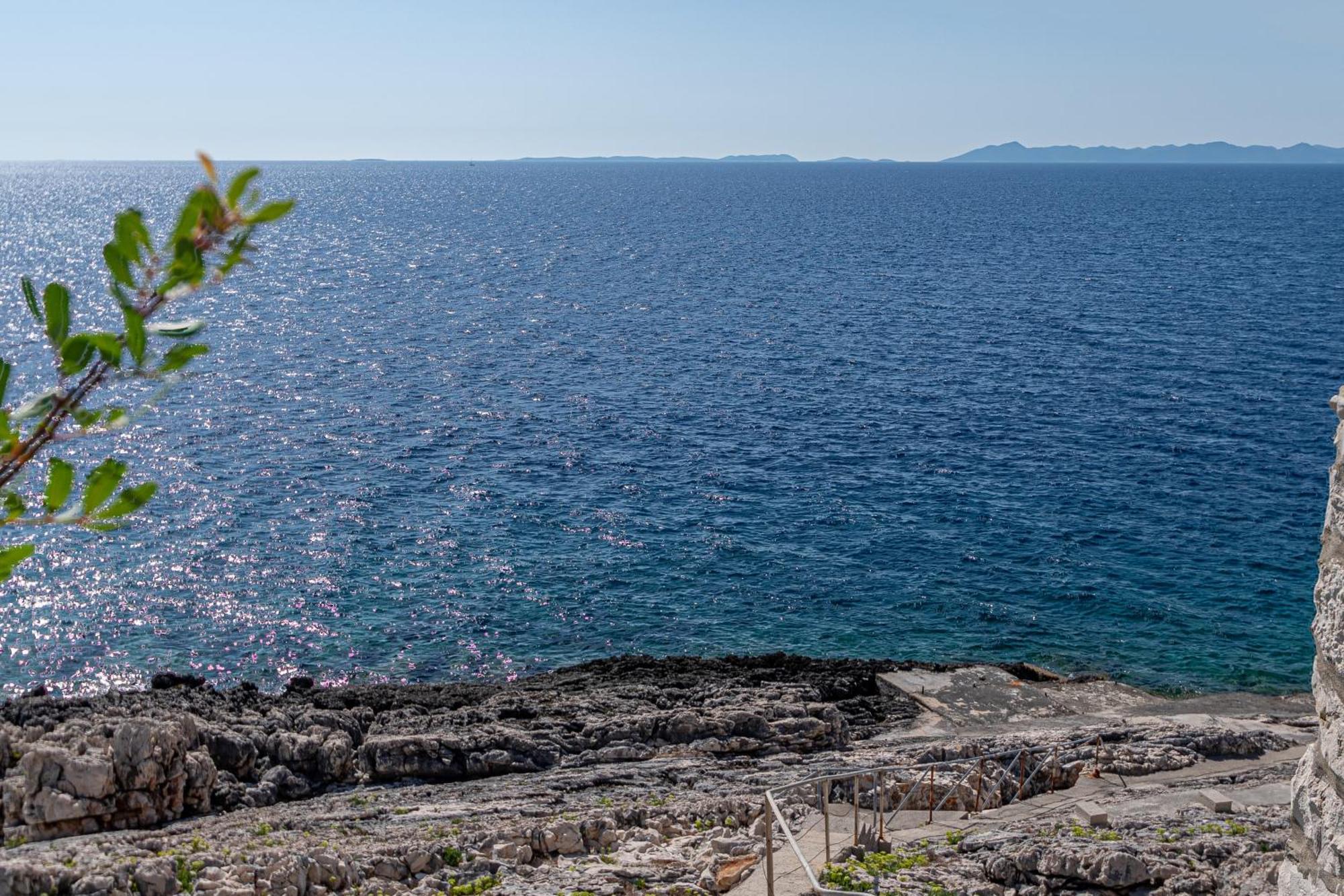 Family Friendly Apartments With A Swimming Pool Zavalatica, Korcula - 183 Eksteriør billede