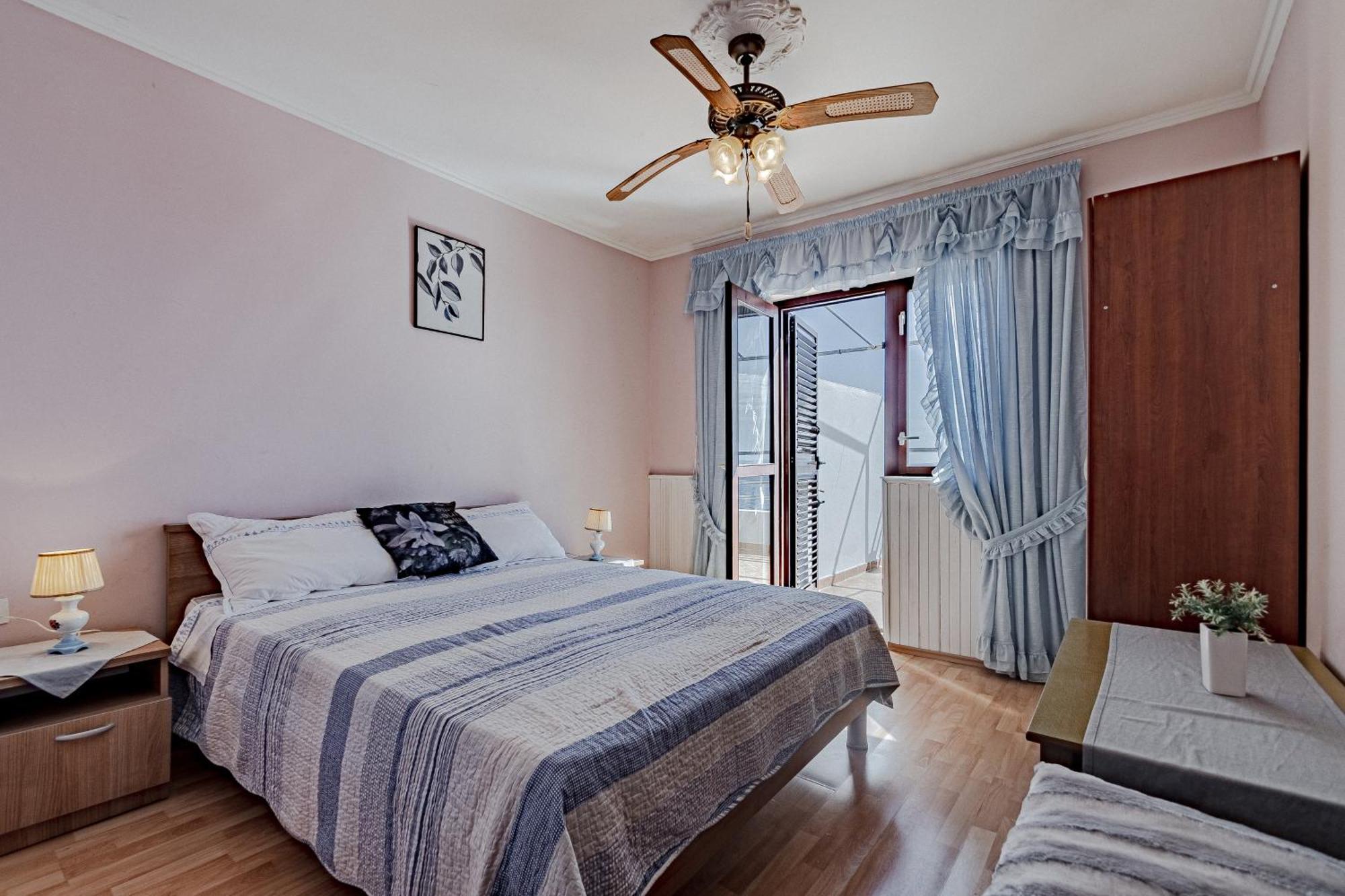 Family Friendly Apartments With A Swimming Pool Zavalatica, Korcula - 183 Eksteriør billede