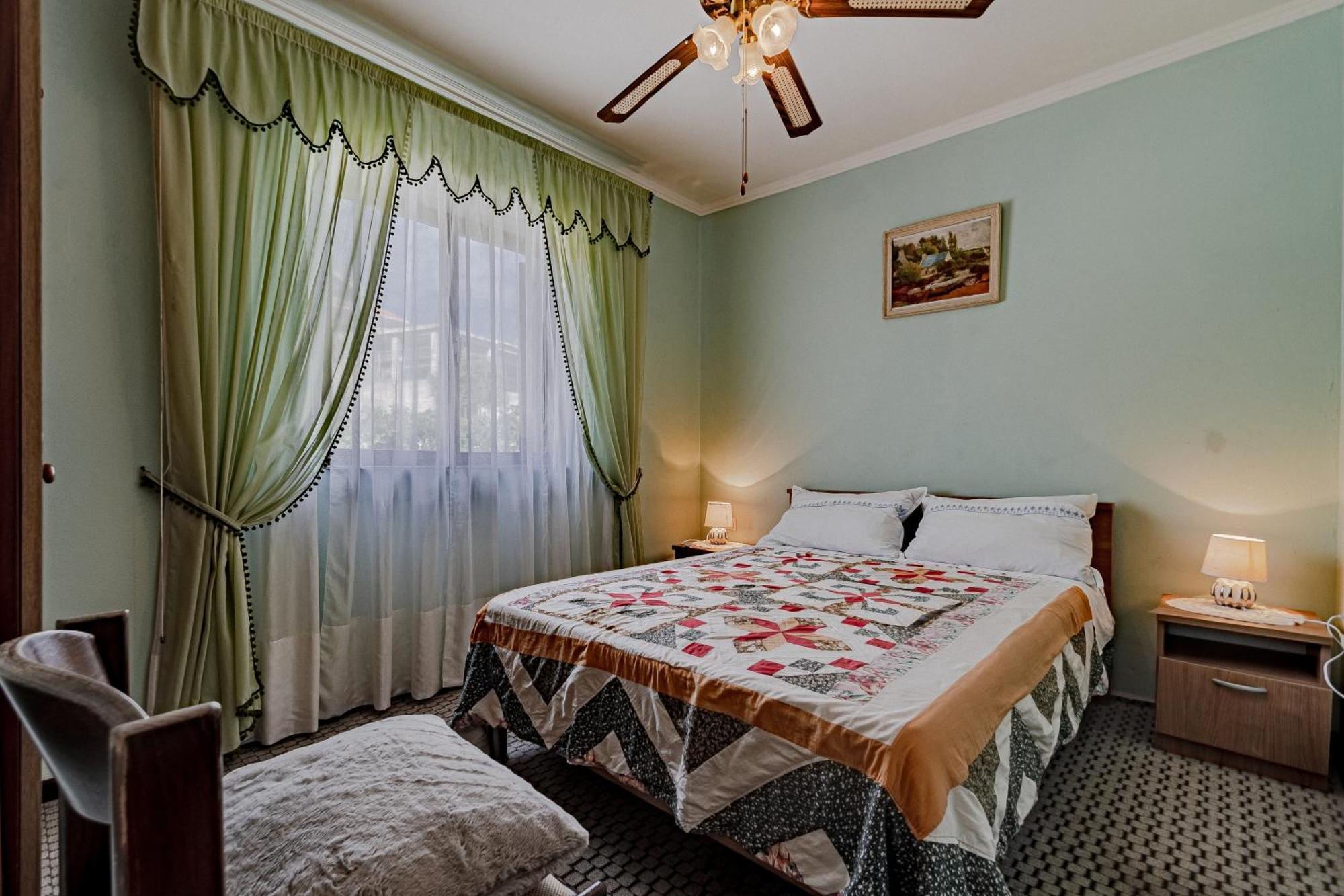 Family Friendly Apartments With A Swimming Pool Zavalatica, Korcula - 183 Eksteriør billede