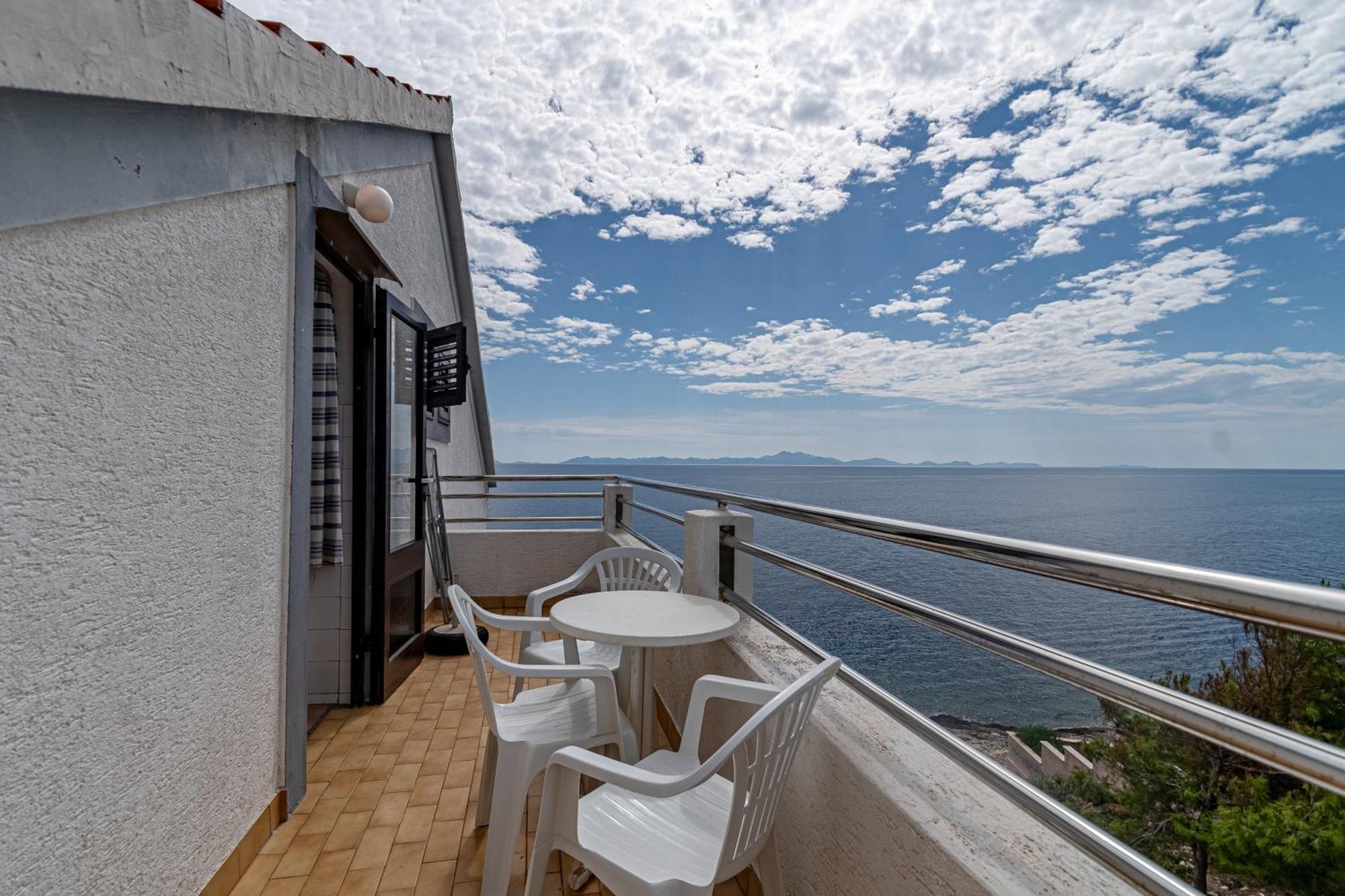 Family Friendly Apartments With A Swimming Pool Zavalatica, Korcula - 183 Eksteriør billede