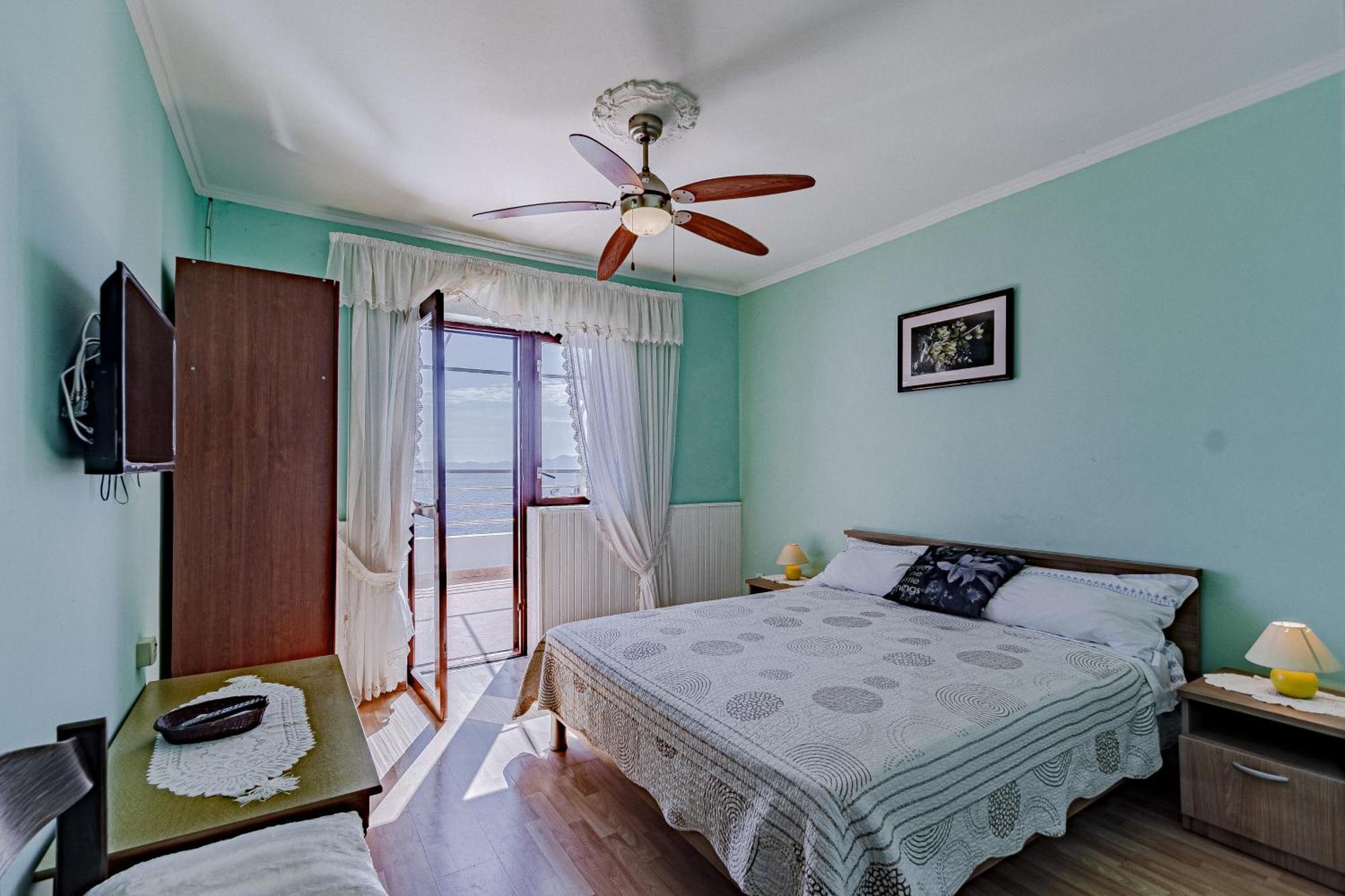 Family Friendly Apartments With A Swimming Pool Zavalatica, Korcula - 183 Eksteriør billede