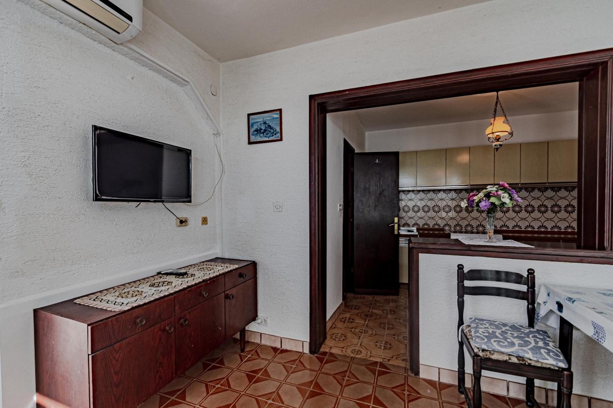Family Friendly Apartments With A Swimming Pool Zavalatica, Korcula - 183 Værelse billede