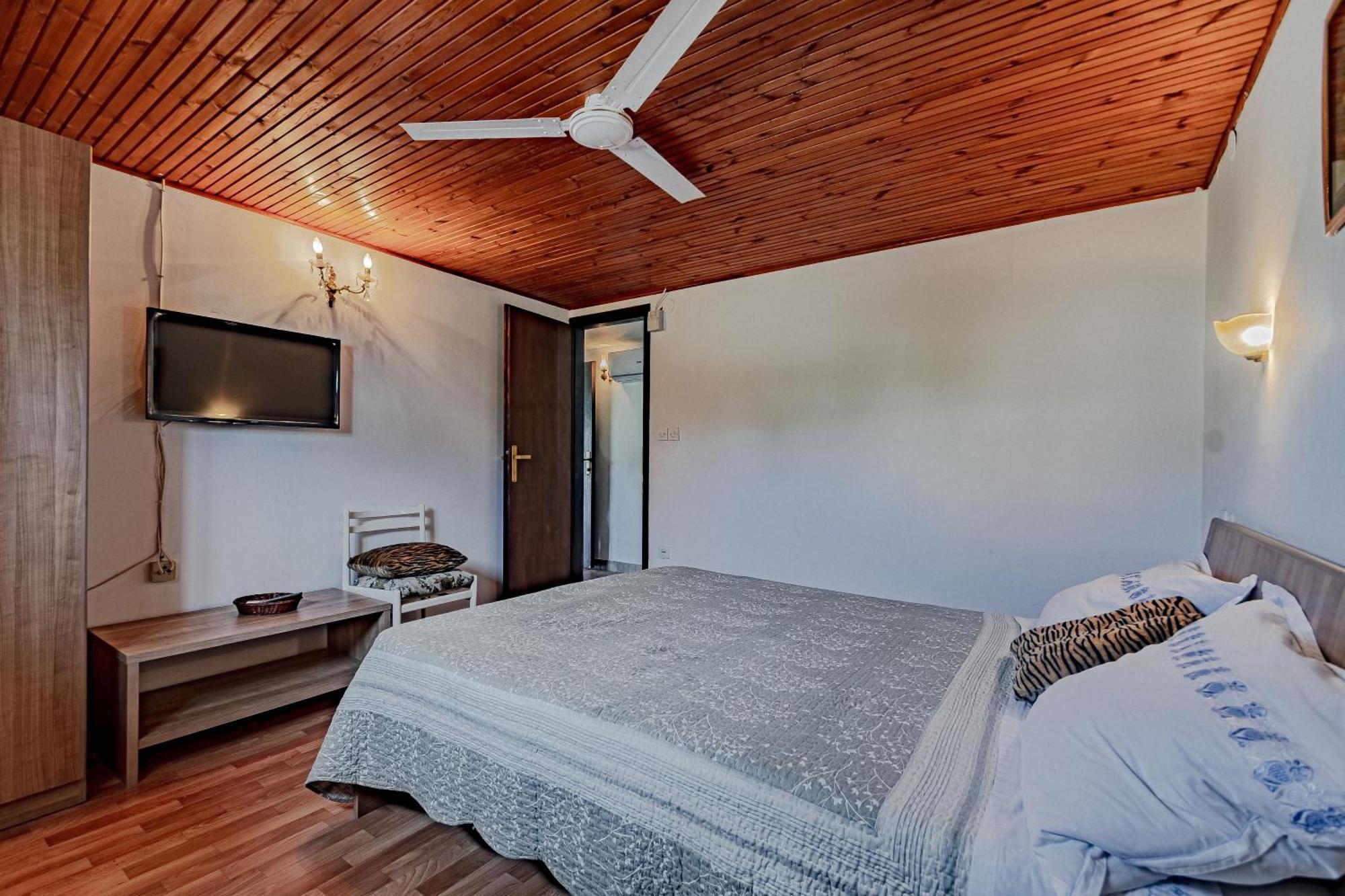 Family Friendly Apartments With A Swimming Pool Zavalatica, Korcula - 183 Værelse billede